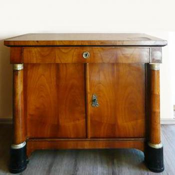 Chest of drawers - solid wood, cherry veneer - Biedermeier - 1820