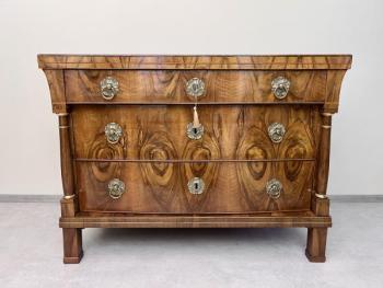 Chest of drawers - 1820 Chest of drawers - 1820